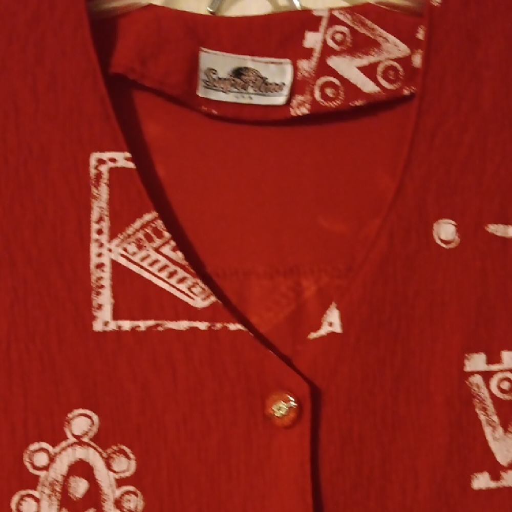 Red Crinkle Knit Button-Up Shirt with Pattern and Crinkle Knit Pants
